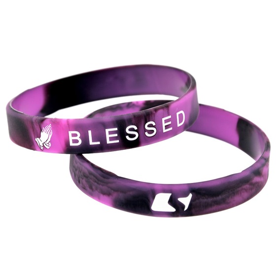 silicone wristband 15recessed logo with 1c colour filling